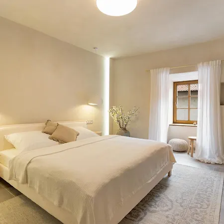 Апартаменты Church Lane Residences